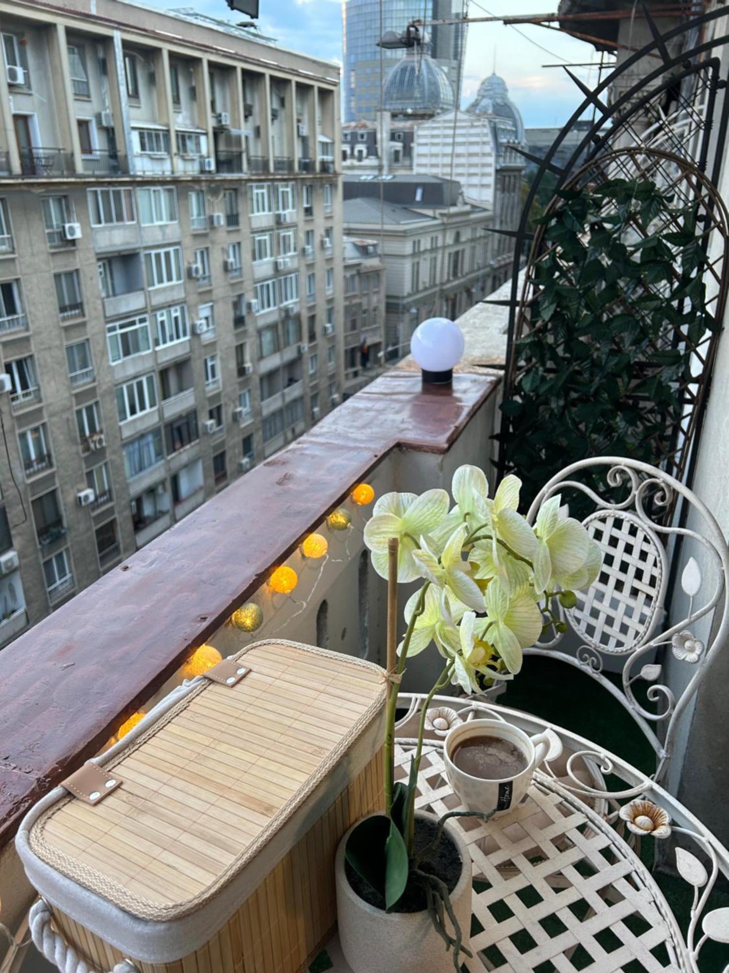 Ferienwohnung Panoramic Terace Victory Boutique Bukarest Exterior foto